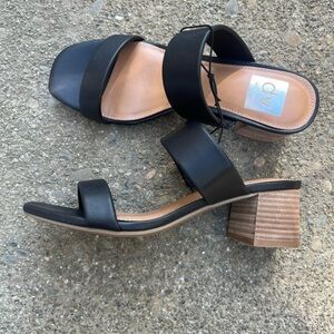 DV by Dolce Vita Heel Strappy Sandal Size 7.5 - Black